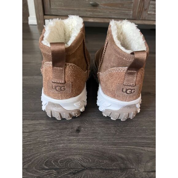 UGG All-Gender Venture Daze Ultra Mini Boot - Chestnut size 8 - Picture 4 of 9